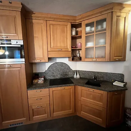 Incantevole Con Box E Room, Wi-fi, Apartment Bormio